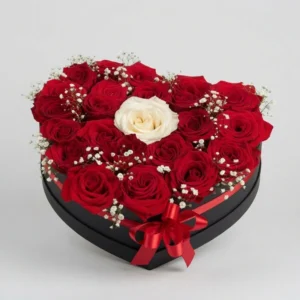 CAJA CORAZÓN DE ROSAS CENTRO BLANCO
